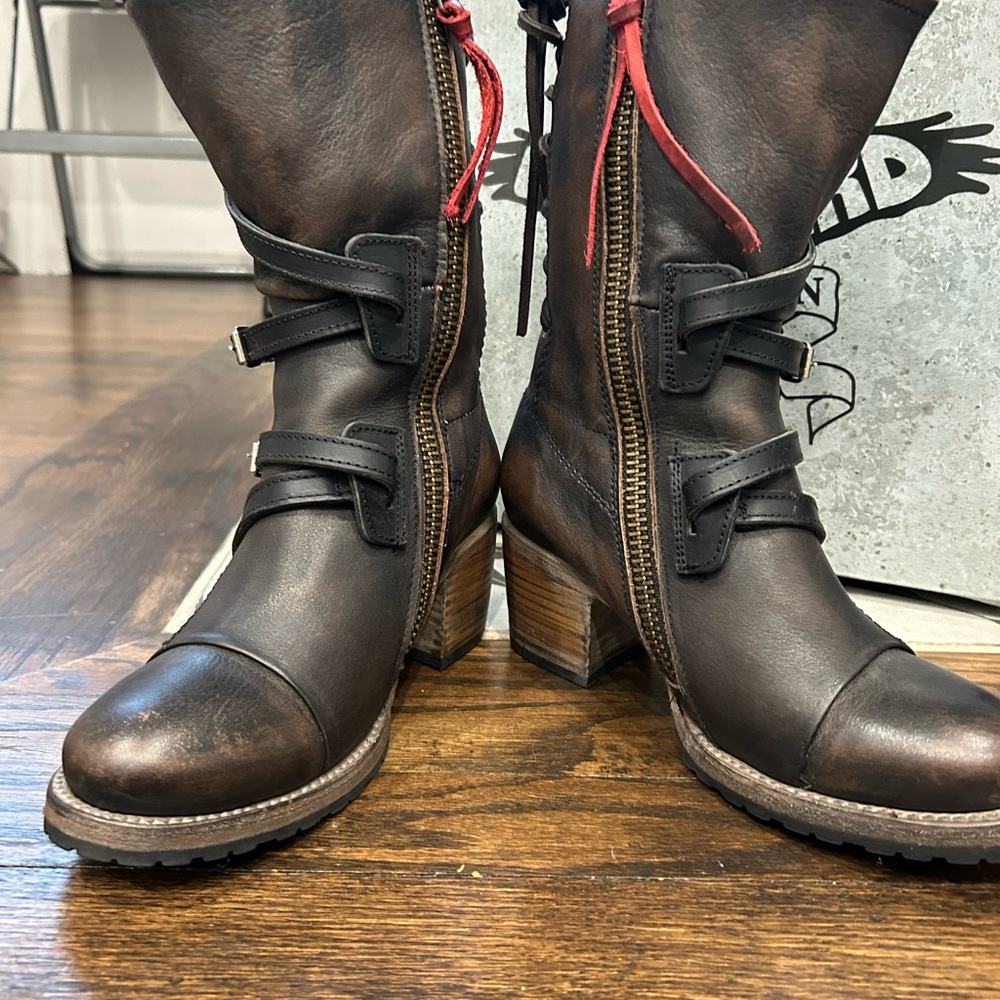 Freebird Cora boot size 8 - Picture 3 of 7